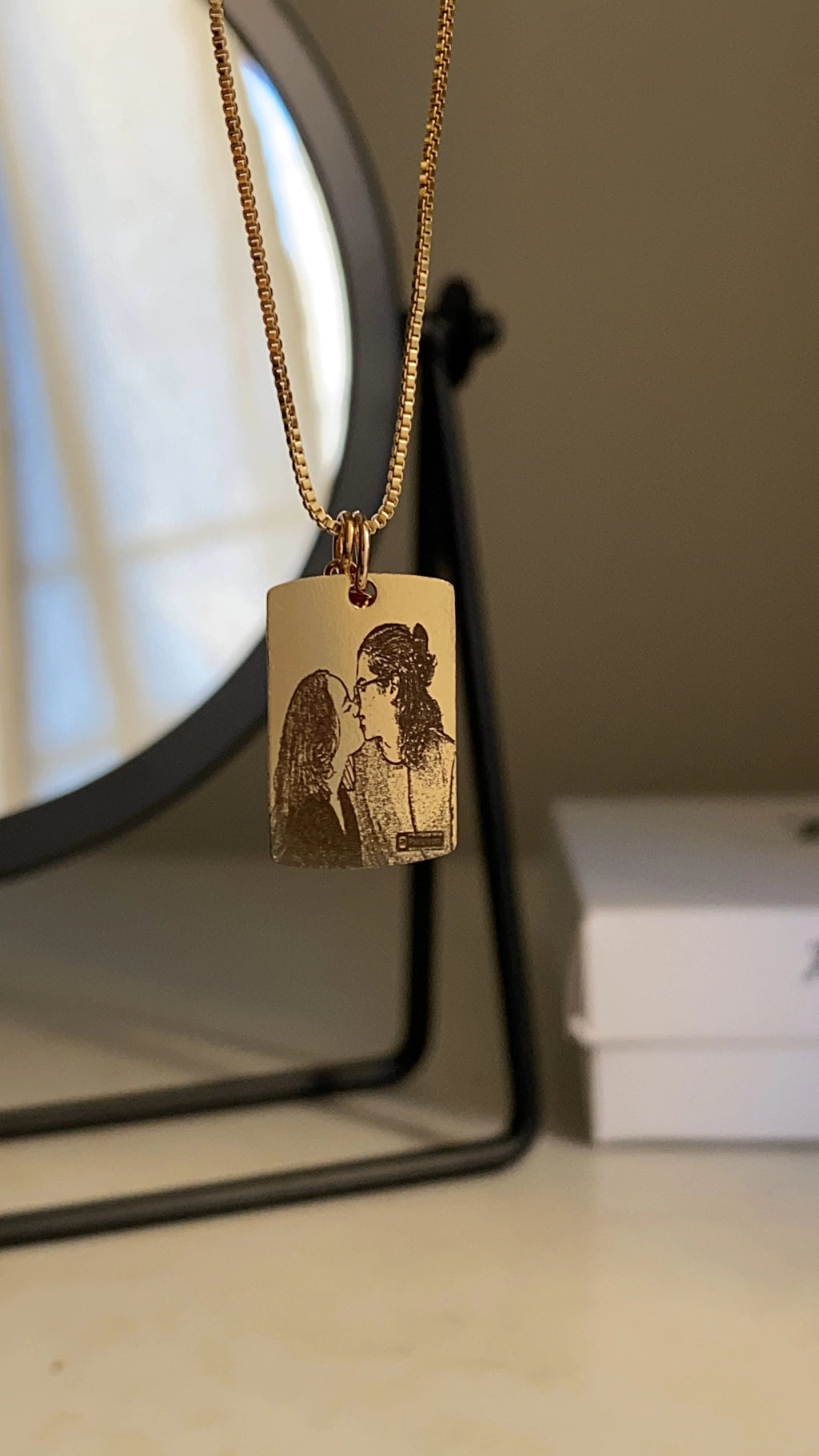Customized Rectangle Necklace Desing Style