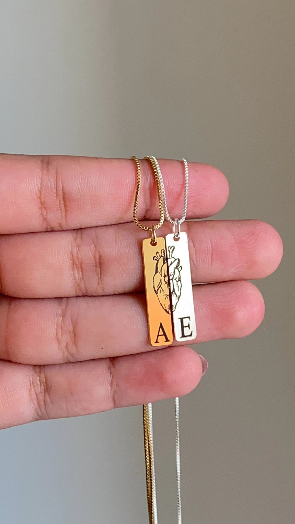 Double realistic heart necklace